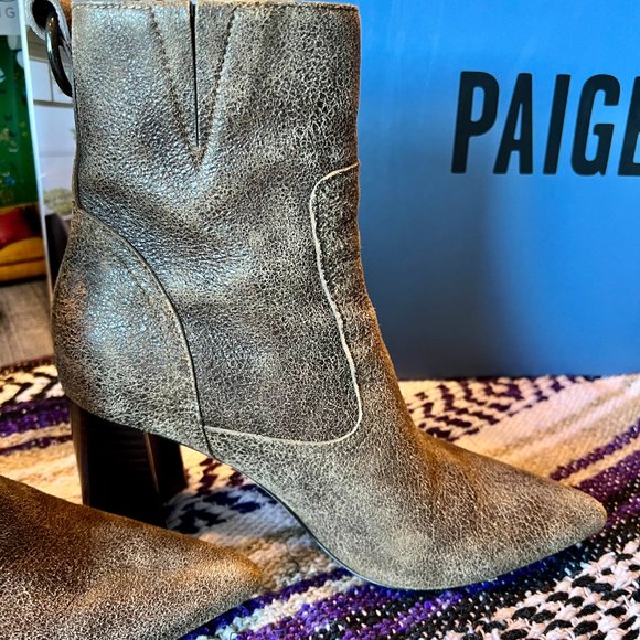 PAIGE SHOES Callan in Distress Block Ankle Bootie - Picture 6 of 17